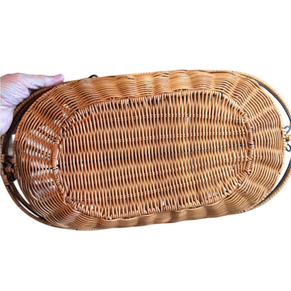 Princess House Wicker Basket 18 1/2” x 10” - Picture 5 of 6